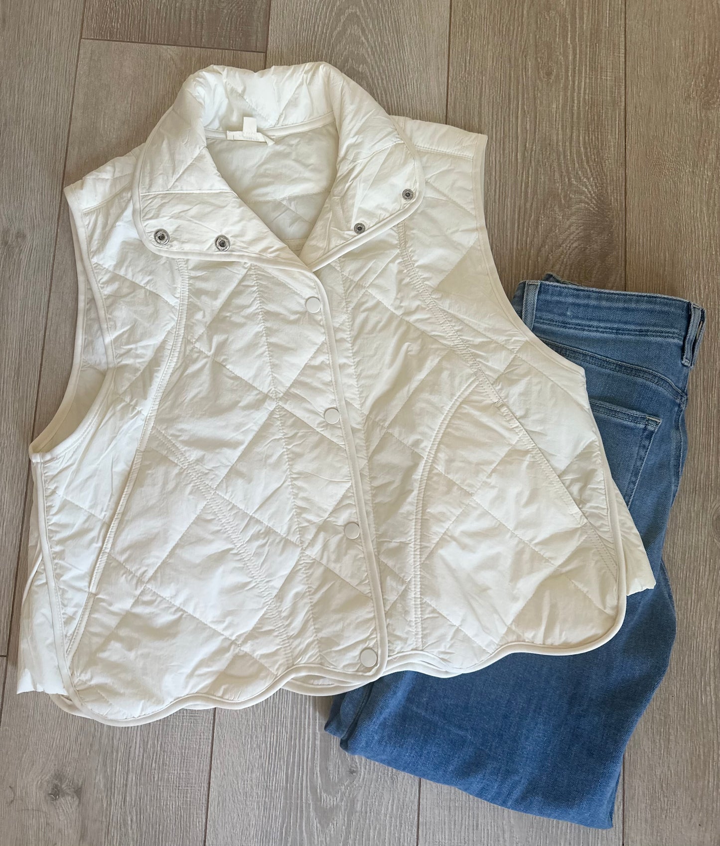 Josie Vest