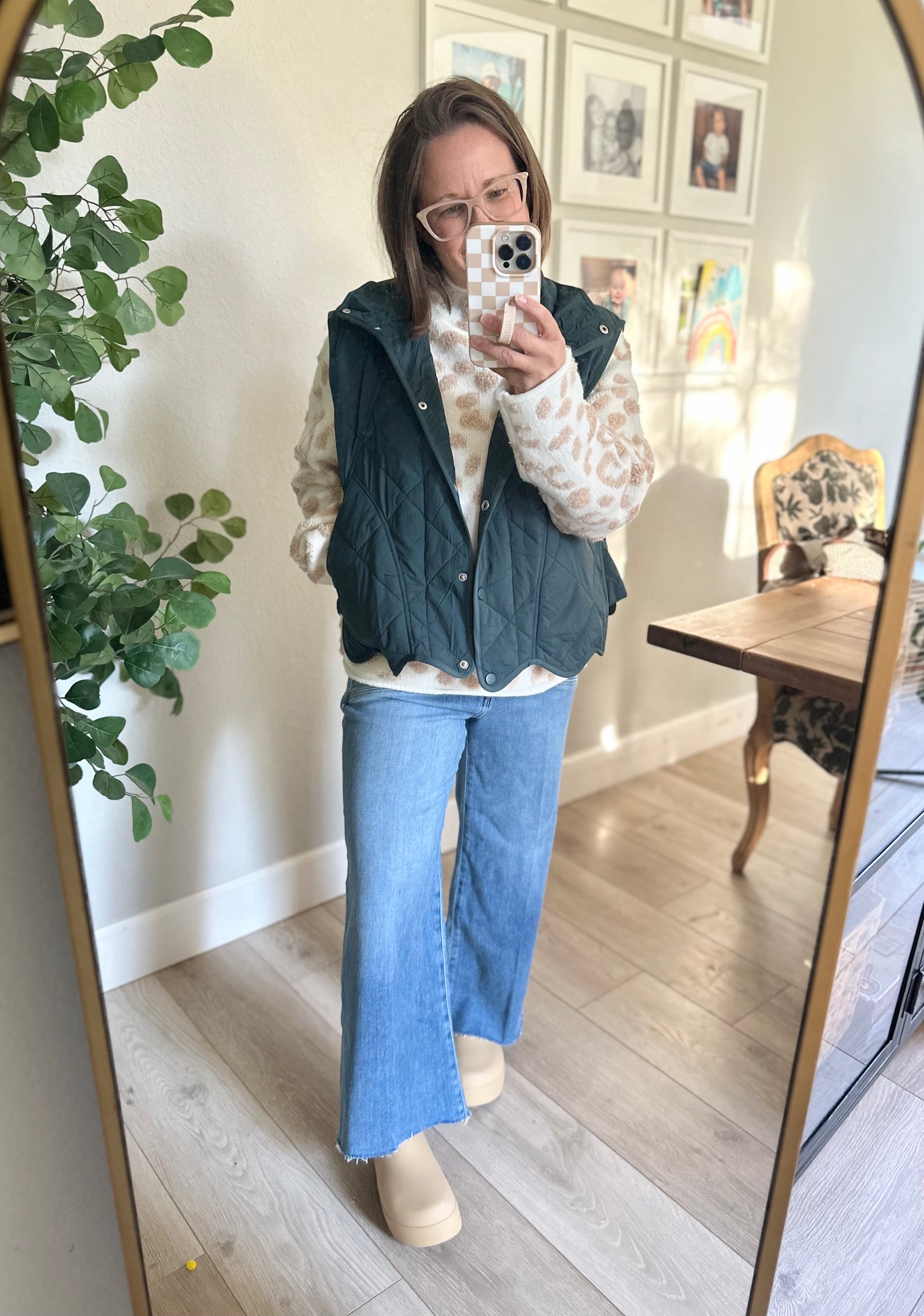 Josie Vest