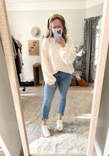 Load image into Gallery viewer, Francy Sweater