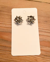 Load image into Gallery viewer, Silver Bow Earrings
